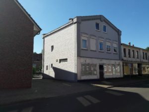 Straßenansicht