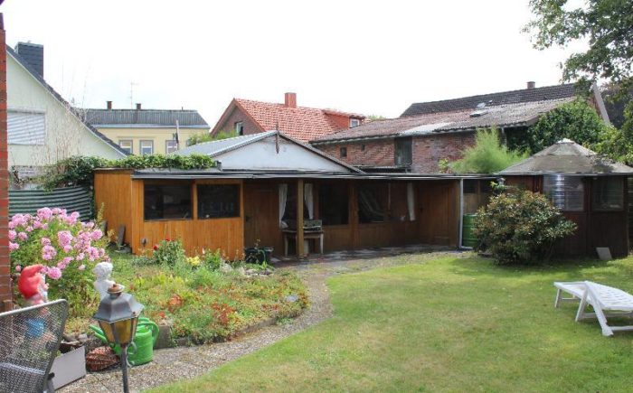 Hinterer Garten mit Gerätehaus, Werkstatt